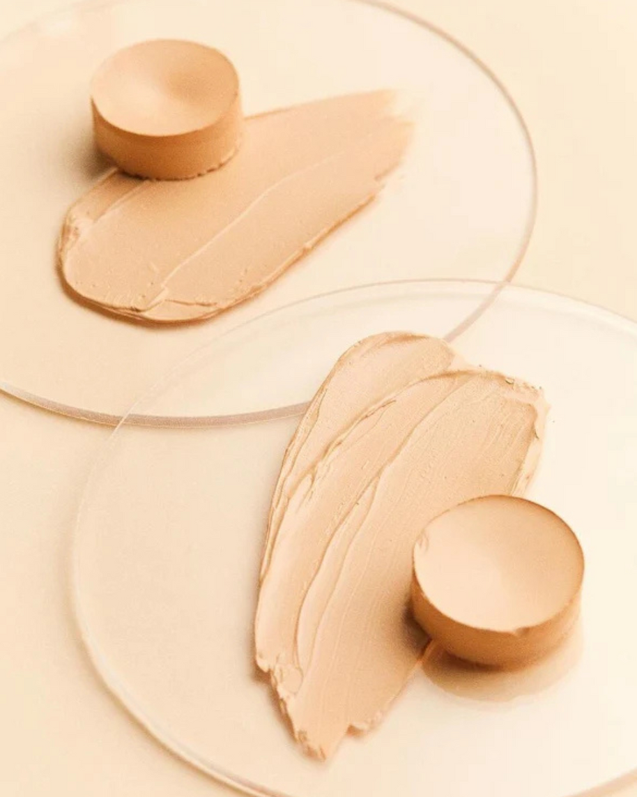 O HUI Ultimate Cover Stick Foundation